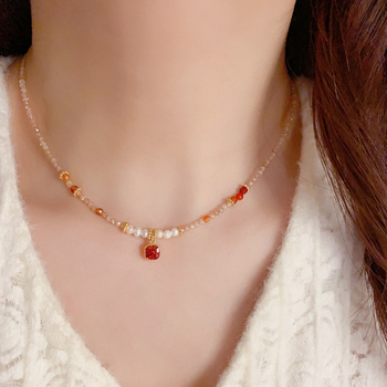 Colier geometric din cupru cu pandantiv, lanț cu perle, placare cu aur real (pandantiv din cupru, placare cu aur, lanț cu perle, design geometric)