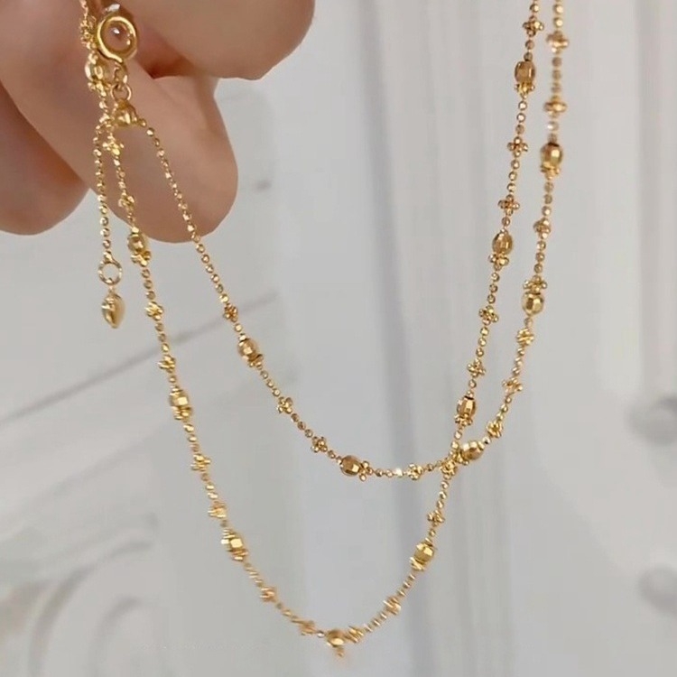 Colier — Argint S925 cu placare 18K aur, design cu mărgele mici în formă de stele, lanț pentru claviculă; Greutate 3,6 g; Stil lux lejer