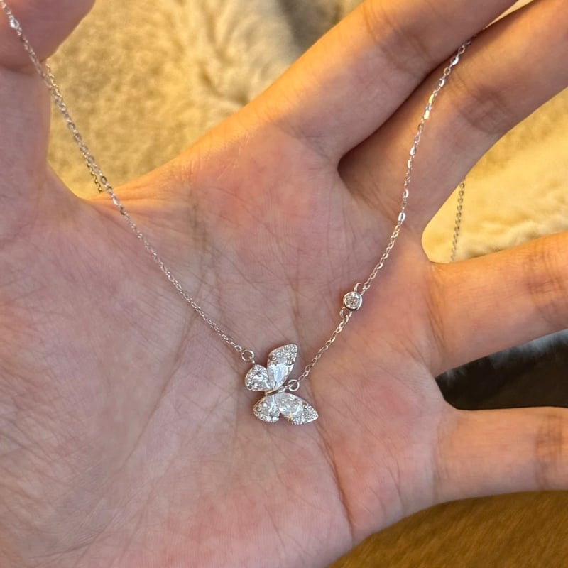 Ogrlica s leptirovim privjeskom od srebra 925, cirkoni, elektroplatiranje, lagani luksuzni stil