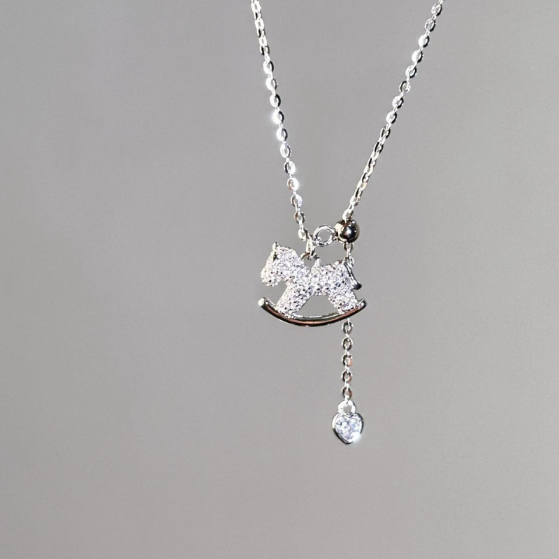 Ženski ogrlicu — nehrđajući čelik, lanac s križem, privjesak od bakra s ugrađenim cirkonima, oblik životinja/zodijak, lagani luksuzni stil