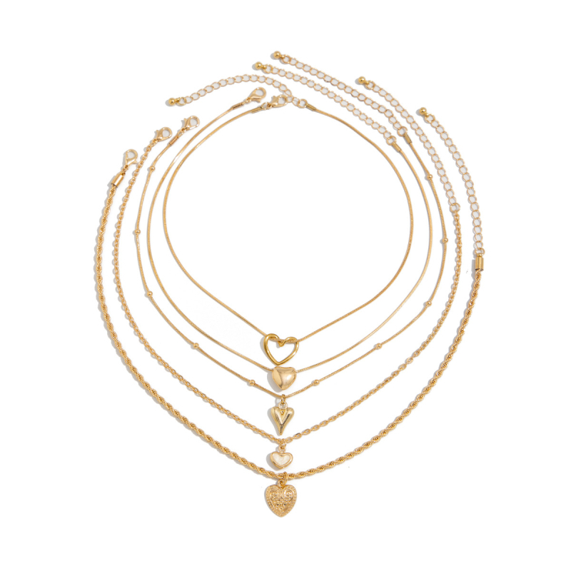 Ženski višeslojni lančić s privjeskom srca i geometrije, lanac ključne kosti, metalni uvijani lanac, elektroplatiranje (Material: iron chain + alloy; Process: electroplating; Chain: clavicle; Pendant: alloy; Layering: multi-layered)