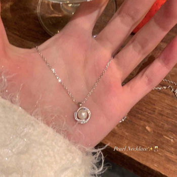 Ogrlica od titan čelika, geometrijski privjesak sa smjesom kamenja, višeslojni lanac, obim 41–50 cm