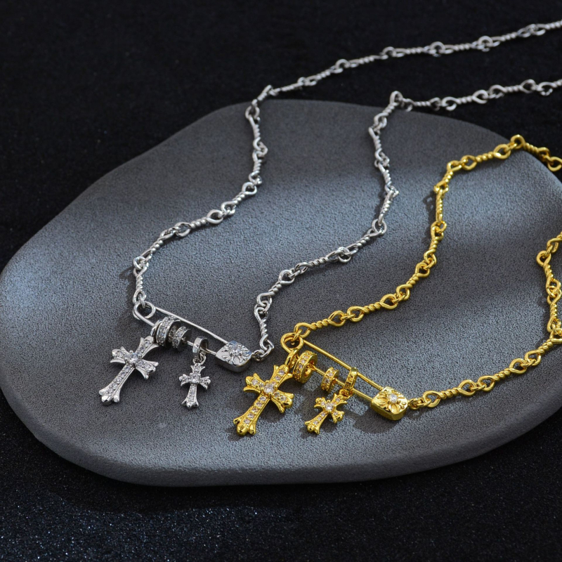 Colier cu două cruci, din cupru, lanț șarpe, placare electrolitică