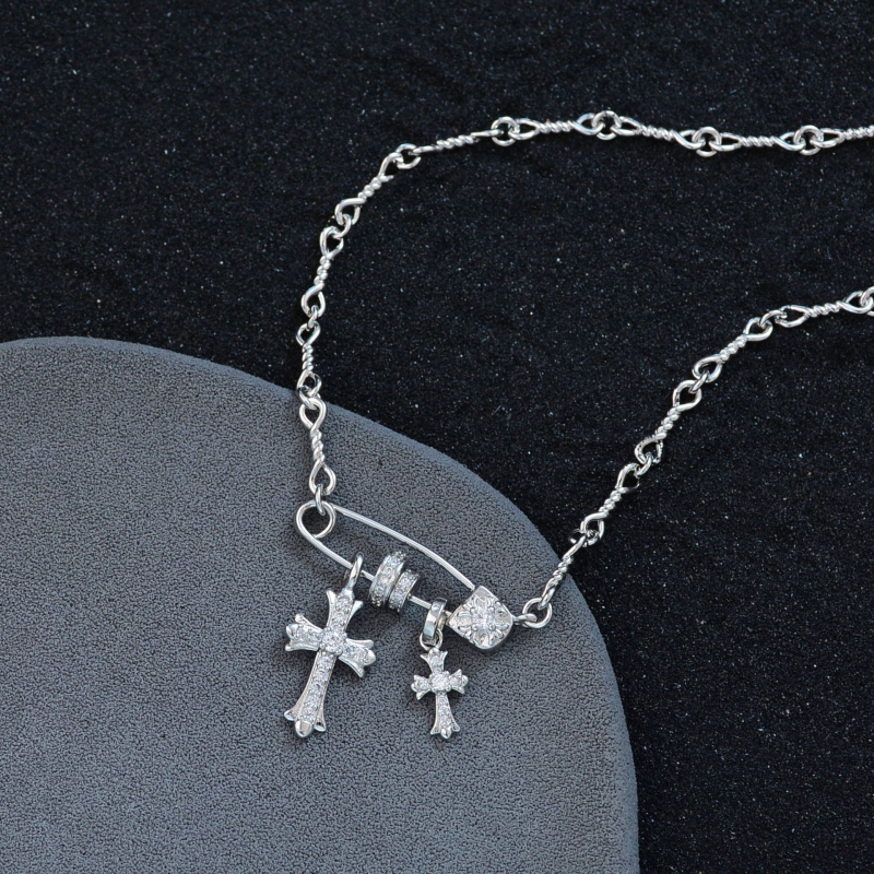 Colier cu două cruci, din cupru, lanț șarpe, placare electrolitică