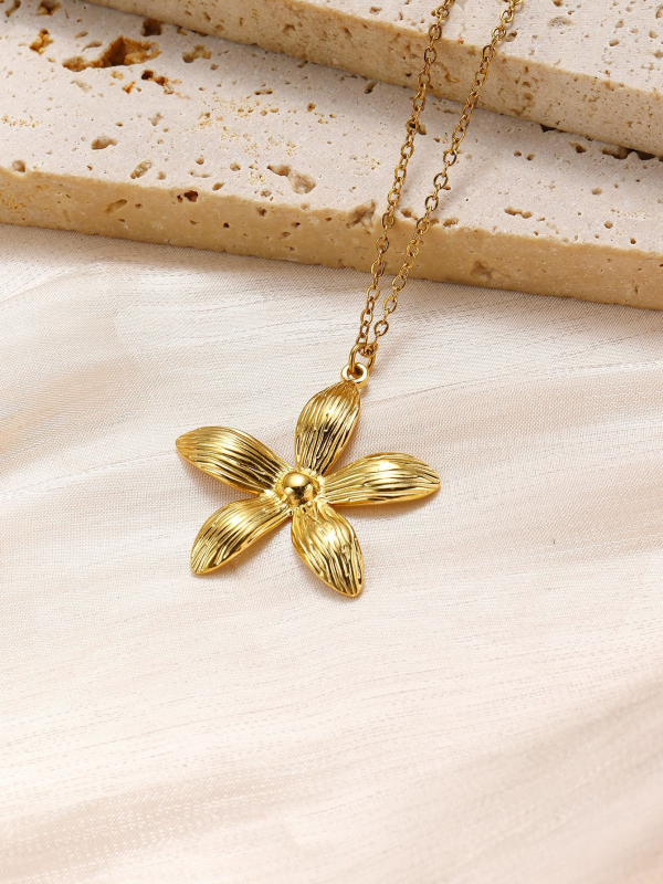 Colier cu pandantiv floare-frunză, din oțel inoxidabil, lanț tip blade, placare electroplatină