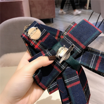 Korejskog stila karirani rhinestones ovratnik cvijetna brošura