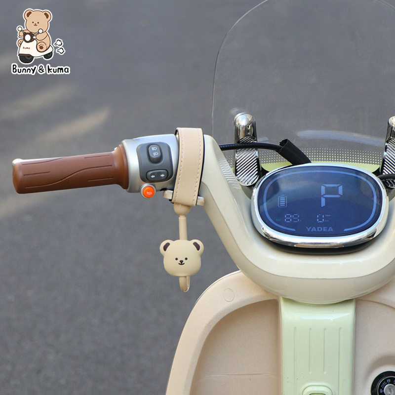 HD Elülső univerzális akasztó elektromos járművekhez – fúrás nélküli telepítés, sisak- és táskátartó motorokhoz és kerékpárokhoz