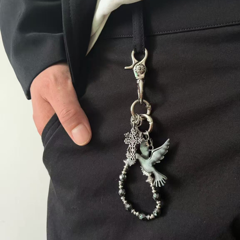 Metalni kaiš lanac s privjescima golubice i dvostrukim križem, unisex, svestran stil, širina 1 cm, duljina ispod 60 cm
