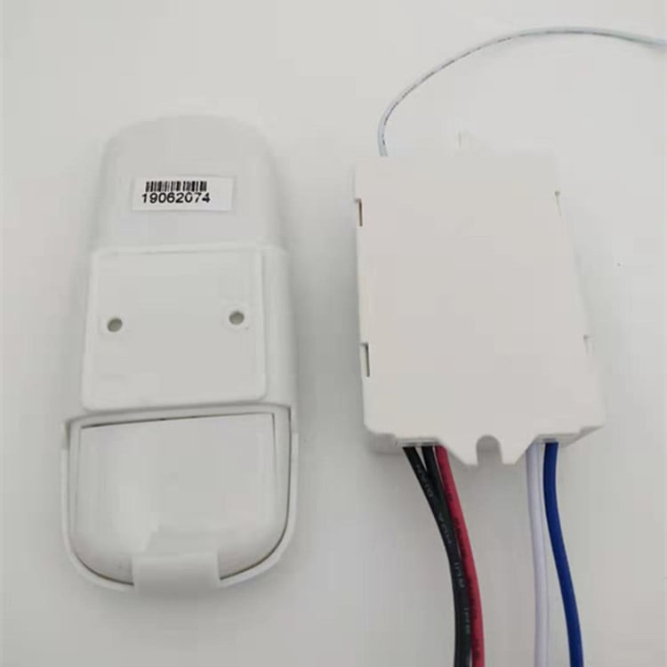 Двупосочен дистанционен дистанционен превключвател за осветление с RF безжично управление, 220V, модел MZ-825, през стената