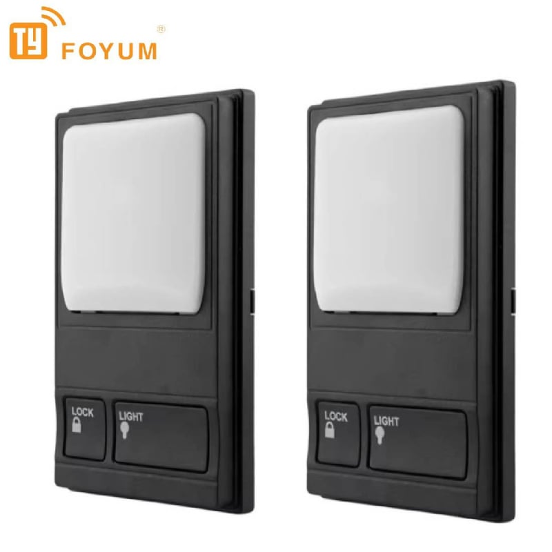 Стeнен превключвател за дистанционно управление, съвместим с 78LM и подходящ за дистанционни управления 371, 971 и 81LM; поддържа фиксиран код и въртящ се код; CE сертифициран; работна температура 0–40°C