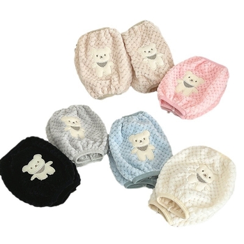 Manșete pluș anti-murdărie Bear pentru treburile casnice și birou – broderie cartoon pe fleece, unisex, iarnă/toamnă