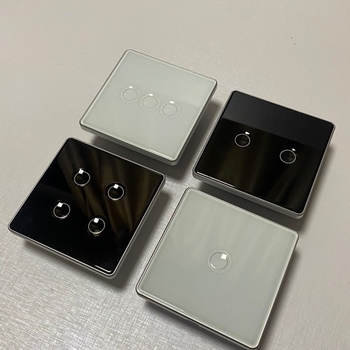 Comutator WiFi inteligent pentru perete, standard european 86-type, ramă din aliaj de aluminiu-magneziu cu panou din sticlă temperată concavă, model Zero-Fire