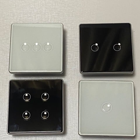 Comutator WiFi inteligent pentru perete, standard european 86-type, ramă din aliaj de aluminiu-magneziu cu panou din sticlă temperată concavă, model Zero-Fire