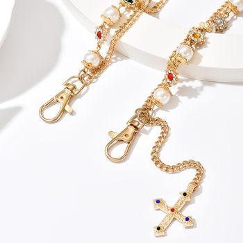 Metalni kaiš za struk u hip-hop stilu s imitacijskim perlama u obliku cvijeta i križem privjeskom; unisex, duljina ispod 60 cm