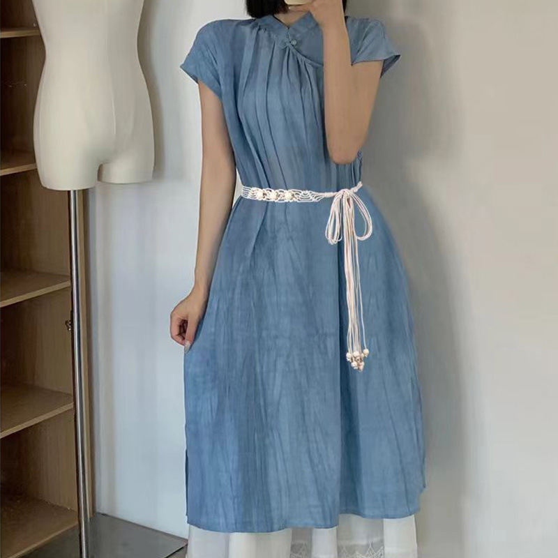 Etno-stílusú kézzel szőtt deréköv ruhákhoz bojtokkal, pamut–len anyag, csomózással záródó, 2–4 cm széles, kézzel készített gyöngyök