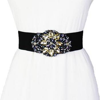 Pojas za struk s kristalima i elastikom – elegantan dekorativni dodatak za odrasle žene; materijal: drugi; pogodan za proljeće, ljeto, jesen i zimu.