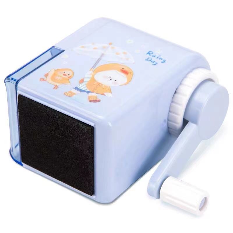 Ascuțitor de creioane Deli 0641A, din plastic, acționare manuală, greutate netă 133 g