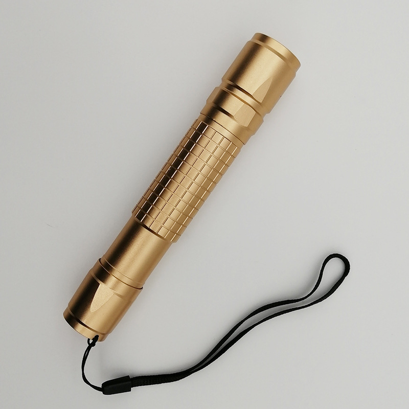 LM lézer zseblámpa – alumínium test, négy hullámhossz 450/650/532/405 nm, 16340/18650 újratölthető akkumulátor, hatótávolság >500 m