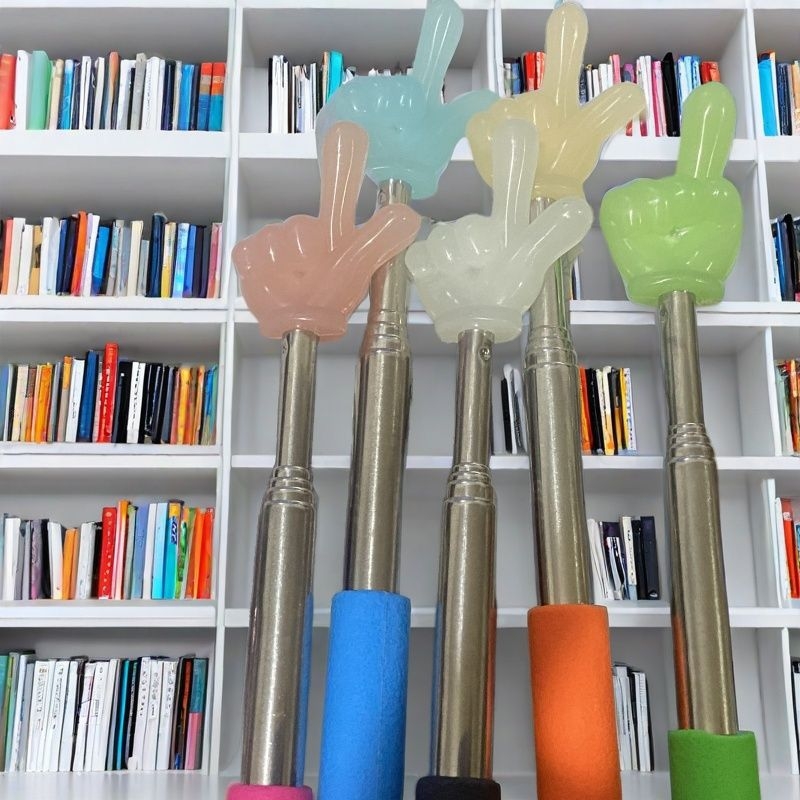 Gyerekeknek és tanítóknak visszahúzható olvasópálca, PP műanyag és rozsdamentes acél felhasználásával; típus: olvasópálca; márka: Egyéb; logó nyomtatás nem lehetséges