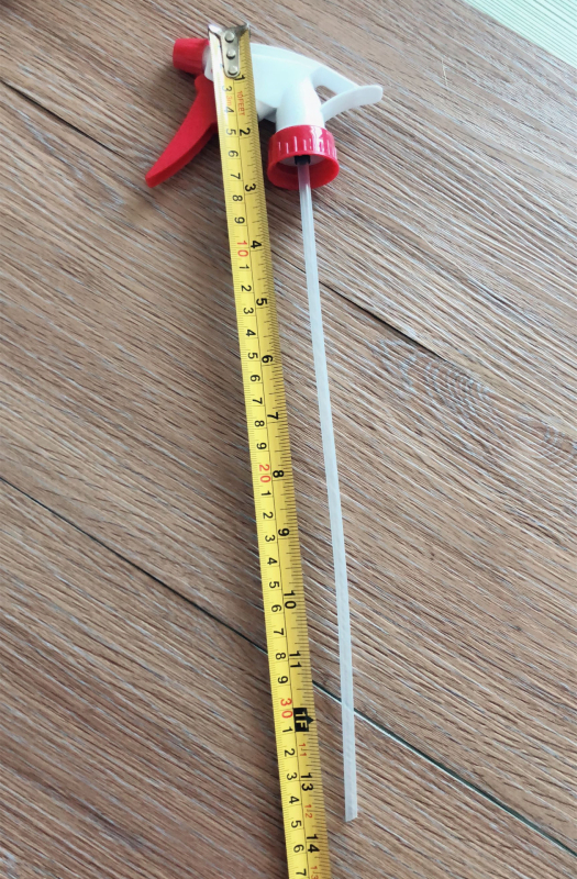 Plastična raspršivačka mlaznica za bočice napitaka, univerzalni raspršivač, Quan Kui, duljina mlaznice 10 mm, promjer propuštanja 11 mm
