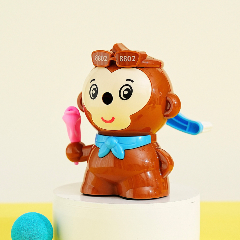 Ručno oštrilo za olovke Sun Wukong — Model 8802, Plastika, Ručni pogon, 155 g, Unisex