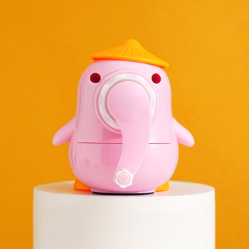 Pingvin formájú kézi ceruzavágó, modell 626, műanyag test