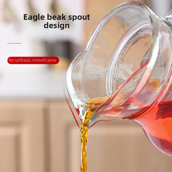 Sklenený džbán na pivo s potlačou loga (materiál: sklo sodík-kalcit; účel: pivo)