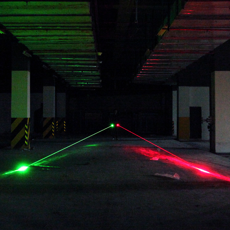Kalibrator laserskog nišana, univerzalna prilagodba u četiri smjera, aluminijska konstrukcija