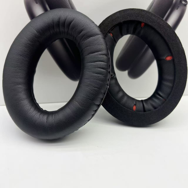 Θήκη από δέρμα για ακουστικά Kingston Blackhawk S και HyperX Cloud Revolver S; συμβατή με Blackhawk S και Cloud Revolver S; συσκευασία A; κυκλοφόρησε Φεβρουάριο του 2023.