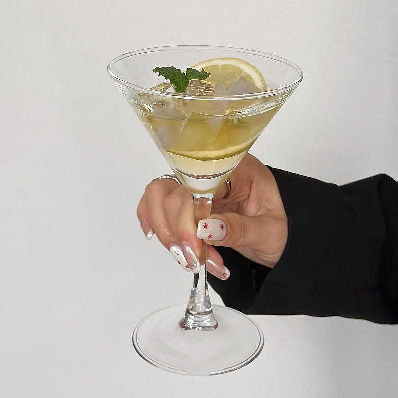 Ποτήρι κοκτέιλ από γυαλί, χωρητικότητα 101–200 ml, μοντέρνο απλό στυλ, δυνατότητα εκτύπωσης λογοτύπου, μονάδα