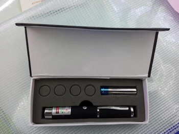 Laser projektor olovka za zvjezdano nebo – YHLASER, tijelo od aluminijeve zlitine, tisak logotipa, prilagodba i privatna marka