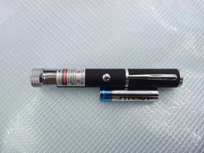 Laser projektor olovka za zvjezdano nebo – YHLASER, tijelo od aluminijeve zlitine, tisak logotipa, prilagodba i privatna marka