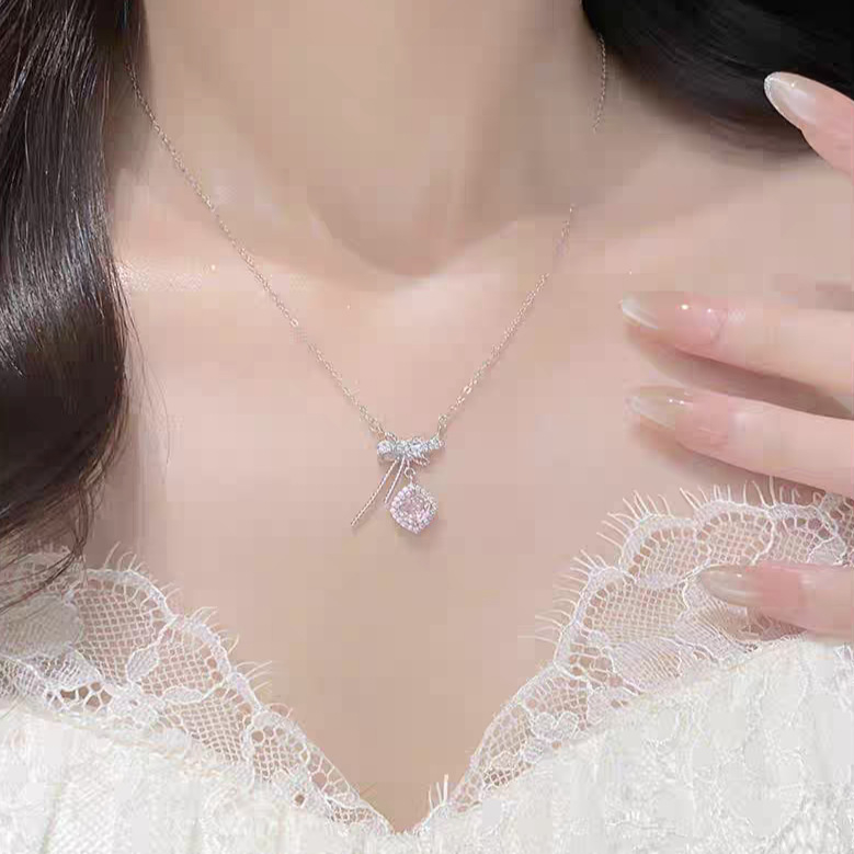 JISHU bakrena ogrlica s privjeskom u obliku srca na regularnom lancu, unisex, stil izvan mainstreama