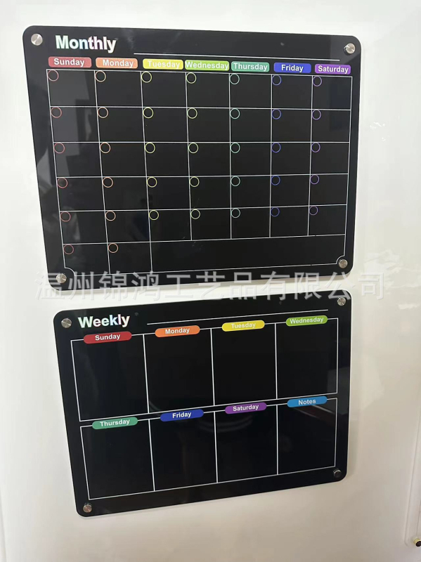 Dvostrana magnetska akrilna ploča za suho brisanje s visećim kalendarom
