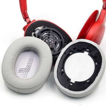 Kožené púzdro pre slúchadlá JBL LIVE500B – umelá koža; model JBL LIVE500B; vlastné vzorky; uvedené v roku 2020; záruky: tri