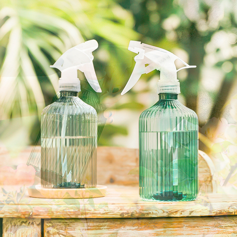 Plastična kanna za zalijevanje, tip mlaznica s crijevom