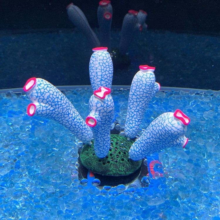 Szilikon akváriumi díszítő elemek vízi növényekhez