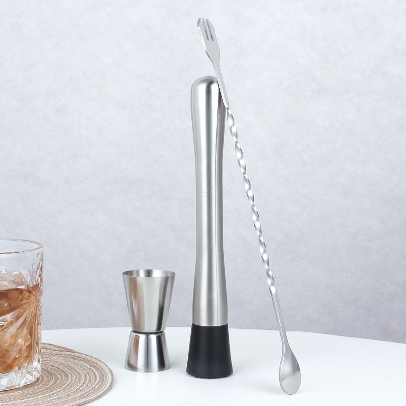 Set pribora za bar od nehrđajućeg čelika s koktel alatima — žlica za miješanje, mjerni čašice, vrč za vino, slamke i otvarač boca; dostupan u 2/3/5/8/9-dijelnih setova; lansiran ljeto 2024.