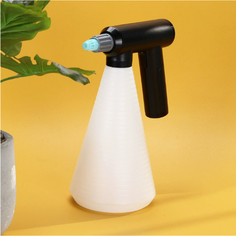 Pulverizator electric pentru grădină din PVC – cană de udare / sticluță de pulverizare / irigator, model FH8564832323