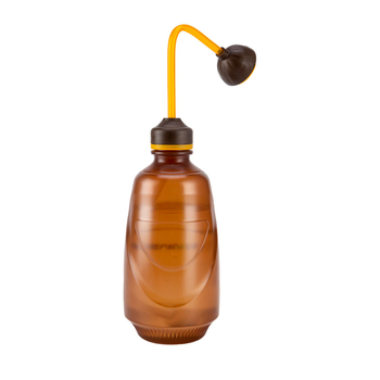 Cană de udare / sticlă de stropit, PVC, cu duză ascuțită și cap îndoit, pentru curte, grădină și amenajări peisagistice.