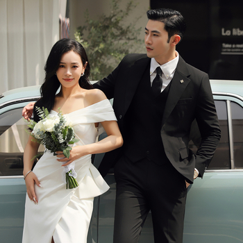 Vőlegény öltöny, koreai stílusú karcsú szabás, háromrészes üzleti formális