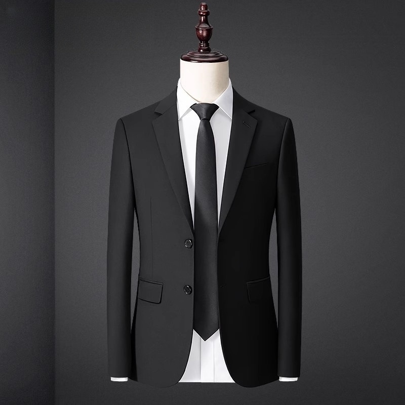 Muški sako komplet: kvilti sako, uski kroj, plavi rever, jedno dugme, bez proreza