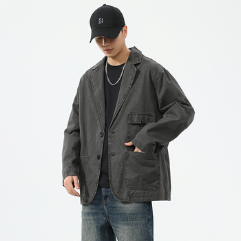 Muško pamučno casual jakna sa stojećim ovratnikom, jednokopčana, uskog kroja, debeli materijal, dekorativne džepove