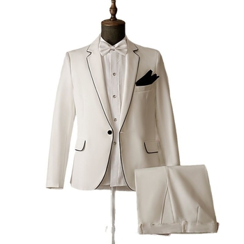 Színpadi házigazda férfi öltöny: lazított szabás, egygombos záródás, bankett viselet, négy évszakos, 80% poliészter keverék