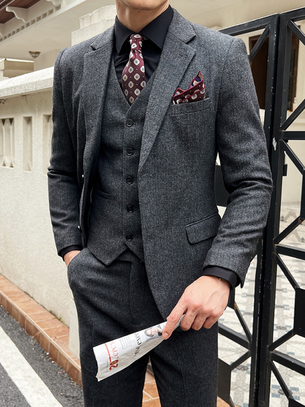Muško odijelo s uzorkom herringbone – Notch lapel, Dva gumba sprijeda, Slim fit, 70% poliester smjesa