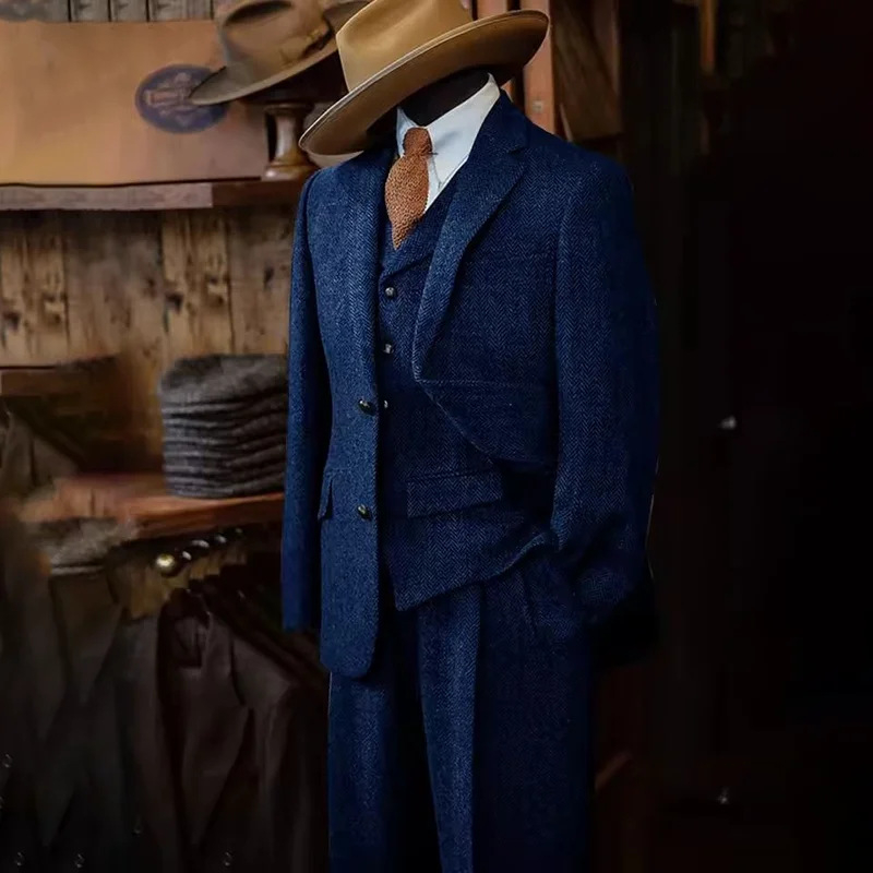 Muško trodijelno odijelo, uskog kroja, s jednim gumbom, poliester tkanina, poslovni casual stil