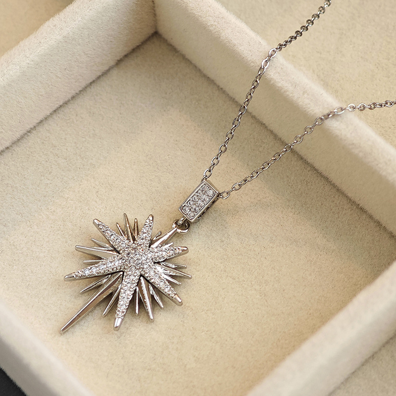 Ogrlica s klavikijskim lancem i geometrijskim privjeskom u obliku zvijezda-leptir, od nehrđajućeg čelika, višeslojni dizajn, privjesak od bakra, elektroplatina