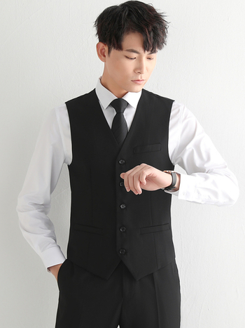 Slim muški prsluk – jednoredno zatvaranje, bez ovratnika, poliester tkanina s poliester podstavom, višestruke džepove, lagani poslovni stil