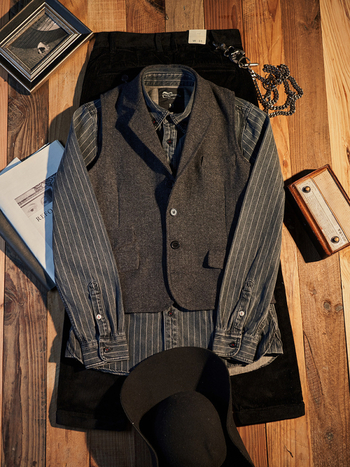 Muška vesta za kostim, retro stil, slim fit, jednostrano zatvaranje, ovratnik u stilu sakoa, tkanina mješavina poliestera (70% poliester), podstava poliester, džepovi s trodimenzionalnim zakrpama, zaobljen donji rub