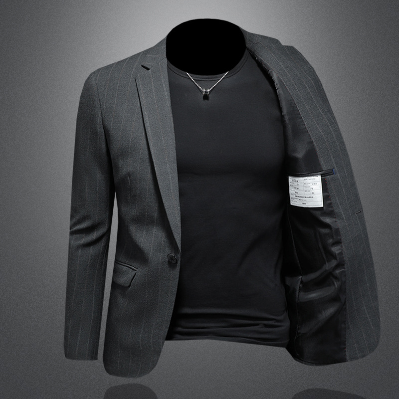 Formalno muško odijelo, uski kroj, rever, pamukomješavina tkanina, poliester podstava, proljeće-jesen